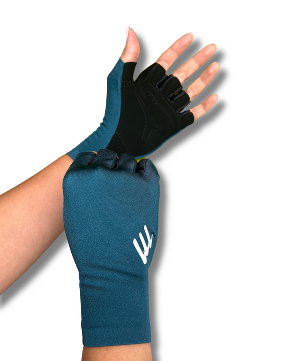 Half distance oil gloves